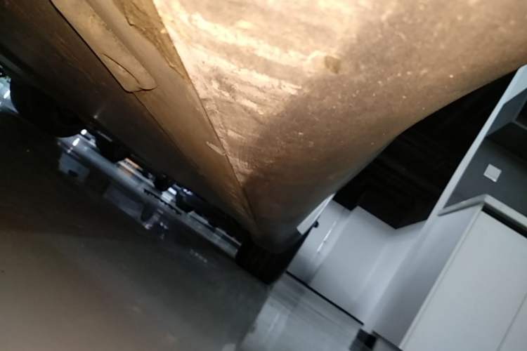 Used Tesla Model Y 2024 Rear-Wheel-Drive Version Left Side Sill