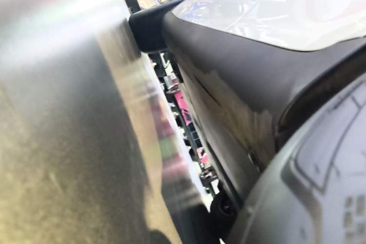 Used Tesla Model Y 2024 Rear-Wheel-Drive Version Left Side Sill