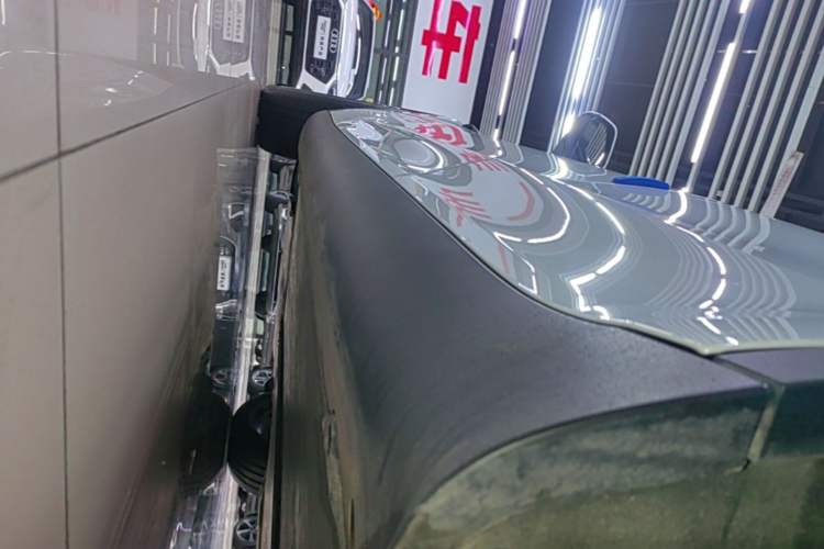 Used Tesla Model Y 2024 Rear-Wheel-Drive Version Left Side Sill