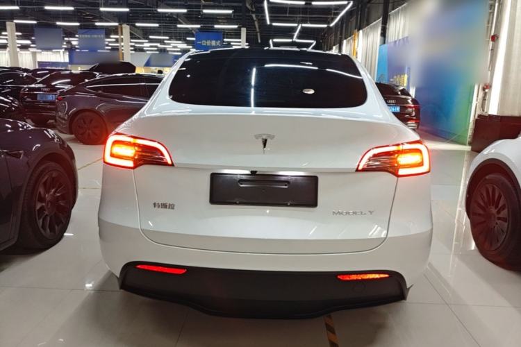 Used Tesla Model Y 2024 Rear-Wheel-Drive Version Rear