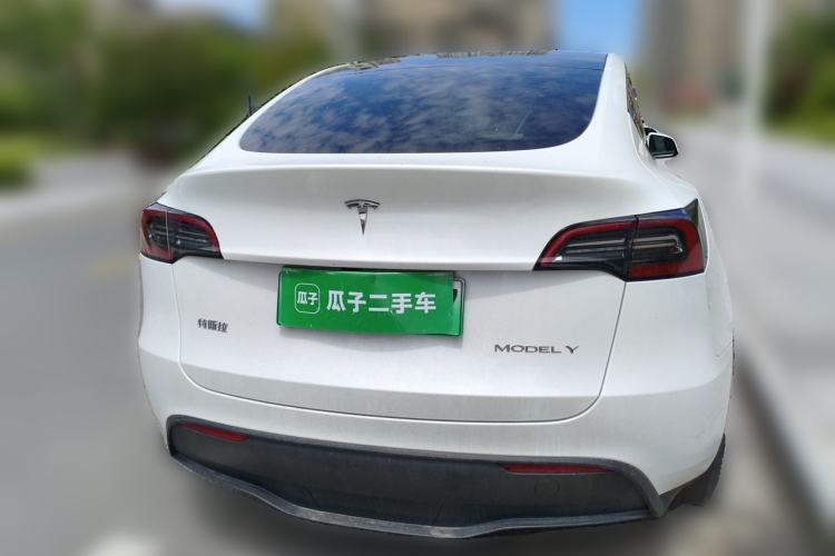 Used Tesla Model Y 2024 Long-Range All-Wheel-Drive Version Rear