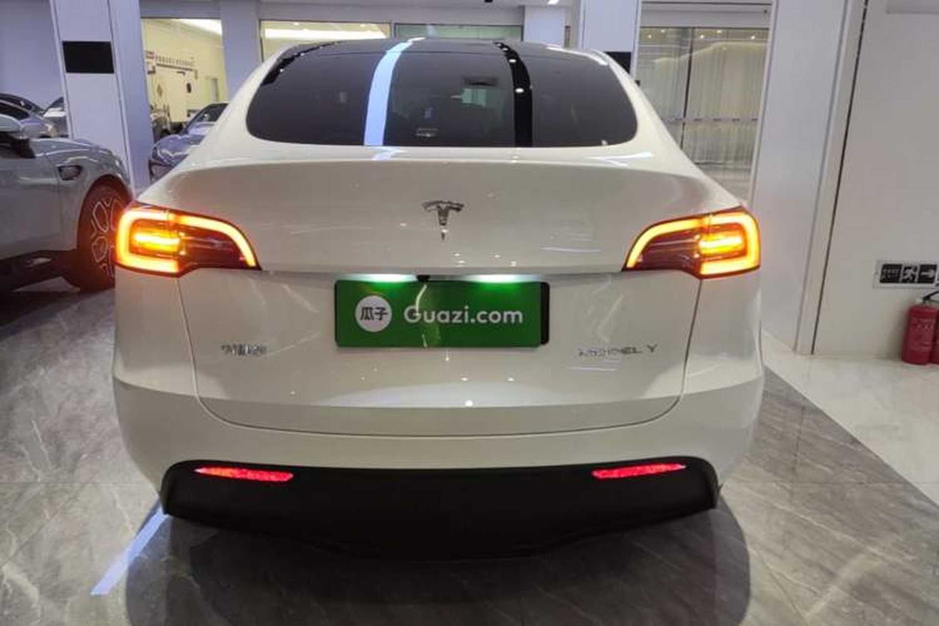 Used Tesla Model Y 2024 Rear-Wheel-Drive Version Rear
