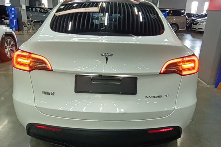 Used Tesla Model Y 2024 Rear-Wheel-Drive Version Rear