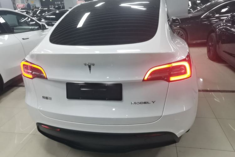 Used Tesla Model Y 2024 Rear-Wheel-Drive Version Rear