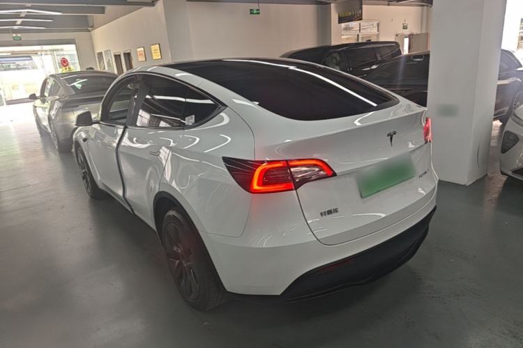 Used Tesla Model Y 2024 Long-Range All-Wheel-Drive Version Rear Left 45 Deg