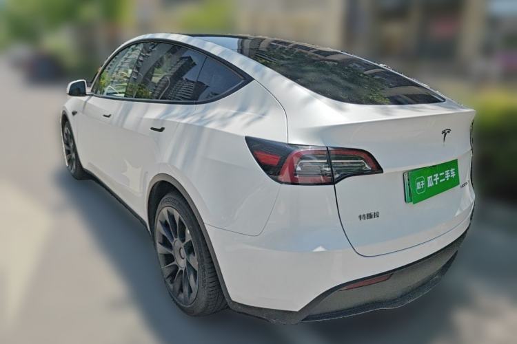 Used Tesla Model Y 2024 Rear-Wheel-Drive Version Rear Left 45 Deg