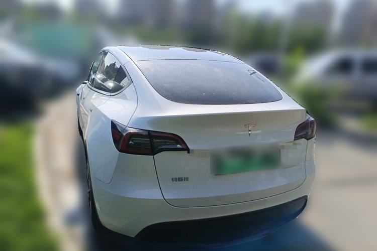 Used Tesla Model Y 2024 Rear-Wheel-Drive Version Rear Left 45 Deg