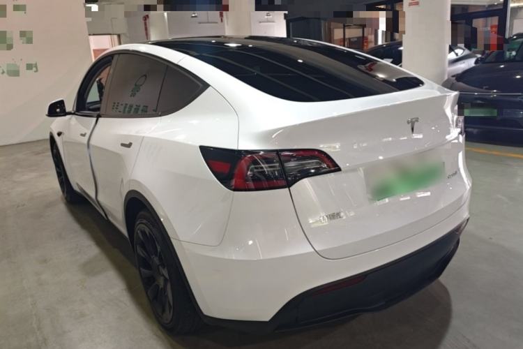 Used Tesla Model Y 2024 Rear-Wheel-Drive Version Rear Left 45 Deg