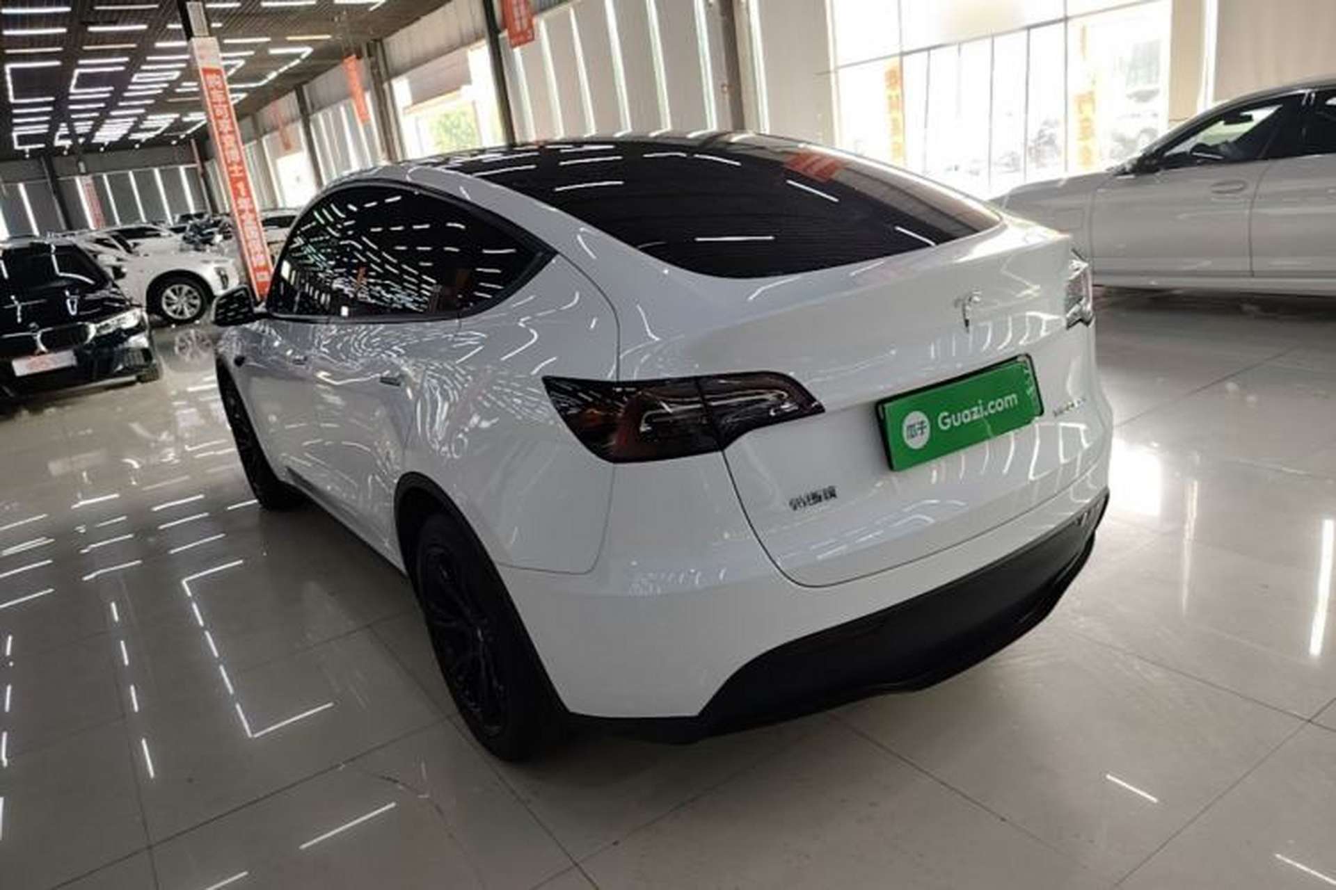 Used Tesla Model Y 2024 Rear-Wheel-Drive Version Rear Left 45 Deg