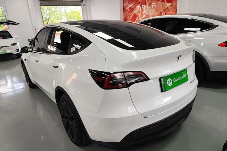 Used Tesla Model Y 2024 Rear-Wheel-Drive Version Rear Left 45 Deg