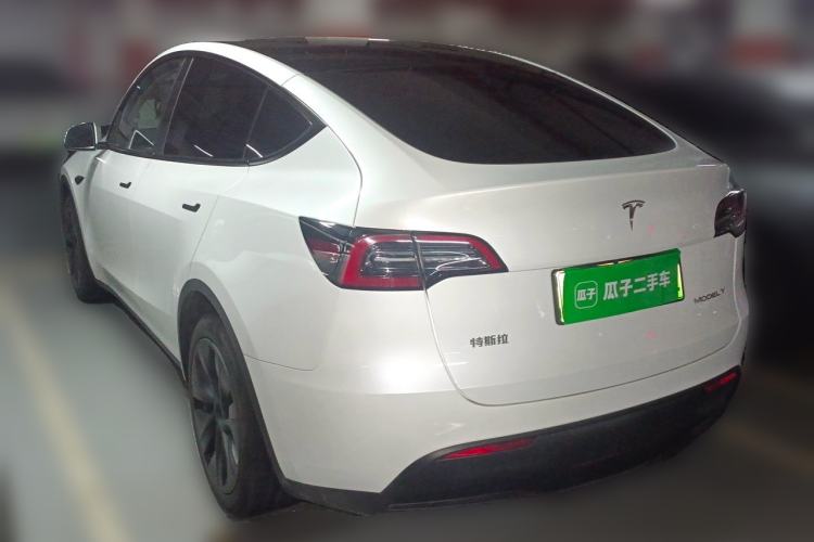 Used Tesla Model Y 2024 Rear-Wheel-Drive Version Rear Left 45 Deg