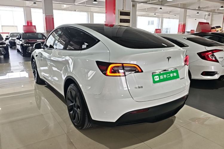 Used Tesla Model Y 2024 Rear-Wheel-Drive Version Rear Left 45 Deg