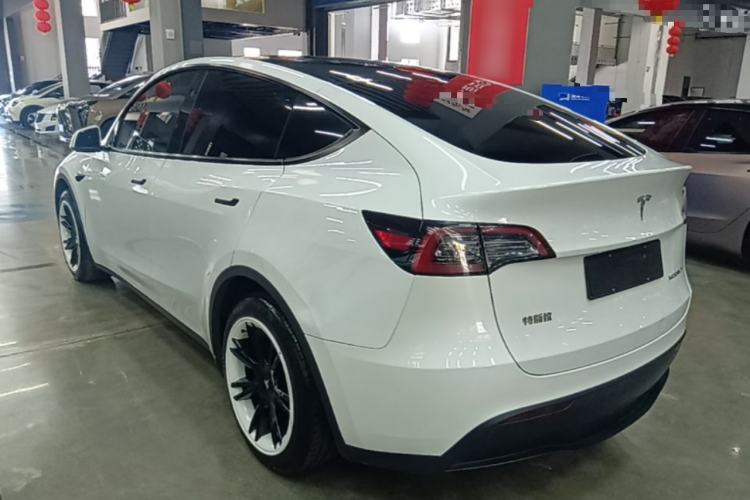 Used Tesla Model Y 2024 Rear-Wheel-Drive Version Rear Left 45 Deg