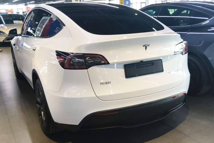Used Tesla Model Y 2024 Rear-Wheel-Drive Version Rear Left 45 Deg