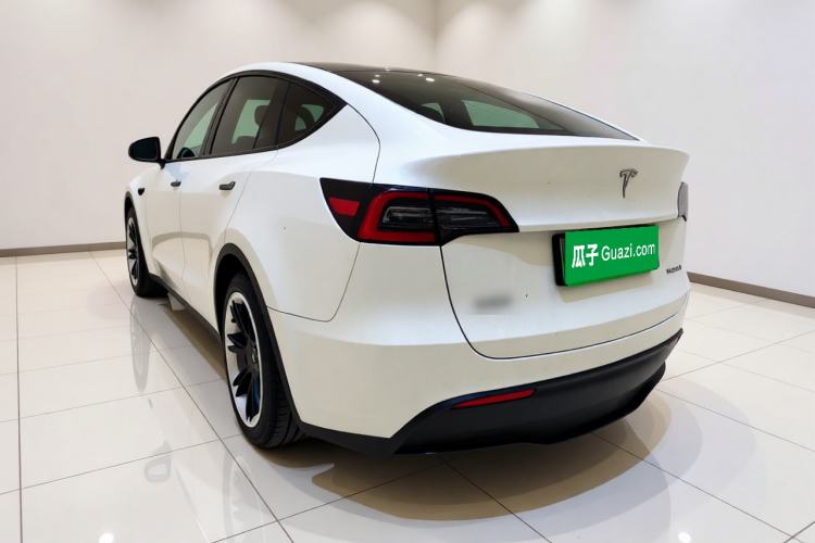 Used Tesla Model Y 2024 Rear-Wheel-Drive Version Rear Left 45 Deg
