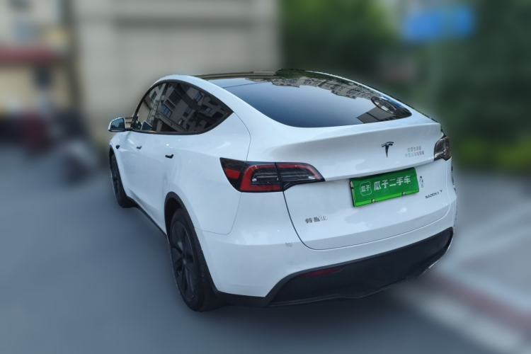 Used Tesla Model Y 2024 Rear-Wheel-Drive Version Rear Left 45 Deg