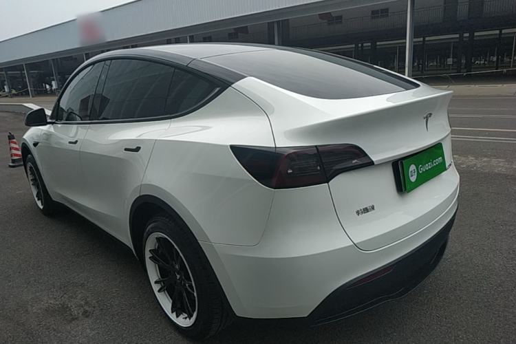 Used Tesla Model Y 2024 Rear-Wheel-Drive Version Rear Left 45 Deg