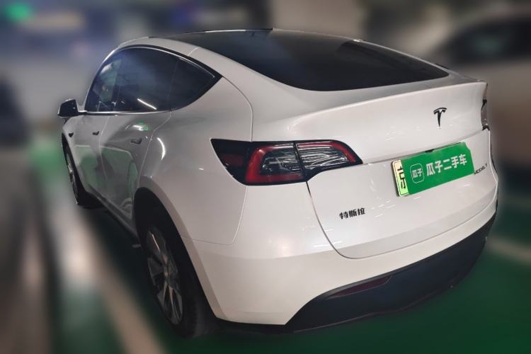 Used Tesla Model Y 2024 Rear-Wheel-Drive Version Rear Left 45 Deg