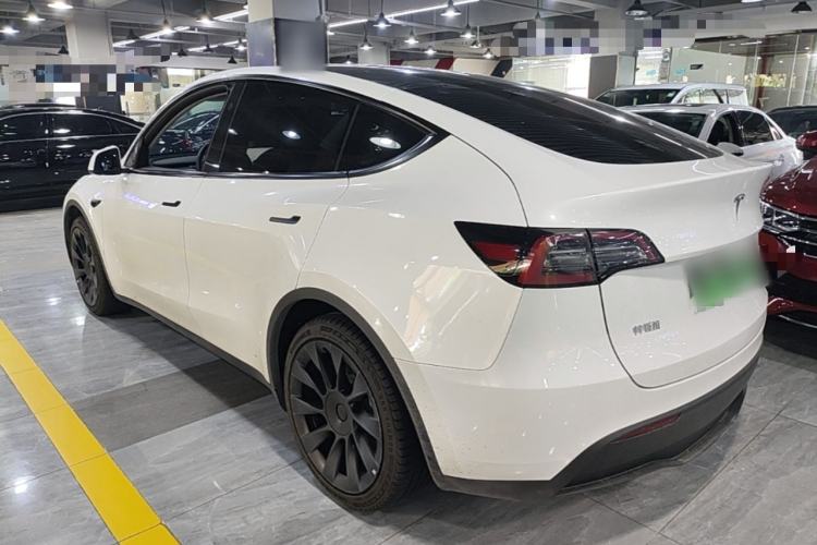 Used Tesla Model Y 2024 Rear-Wheel-Drive Version Rear Left 45 Deg