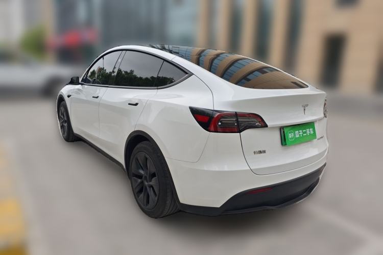 Used Tesla Model Y 2024 Rear-Wheel-Drive Version Rear Left 45 Deg