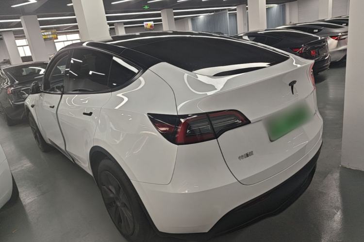 Used Tesla Model Y 2024 Rear-Wheel-Drive Version Rear Left 45 Deg