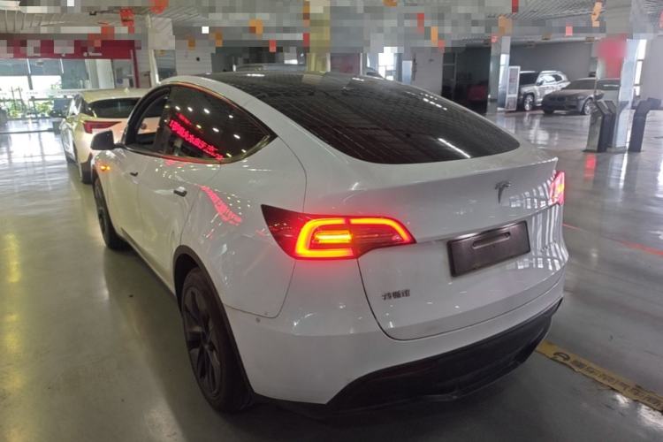 Used Tesla Model Y 2024 Rear-Wheel-Drive Version Rear Left 45 Deg