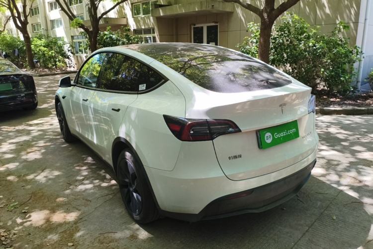 Used Tesla Model Y 2024 Rear-Wheel-Drive Version Rear Left 45 Deg