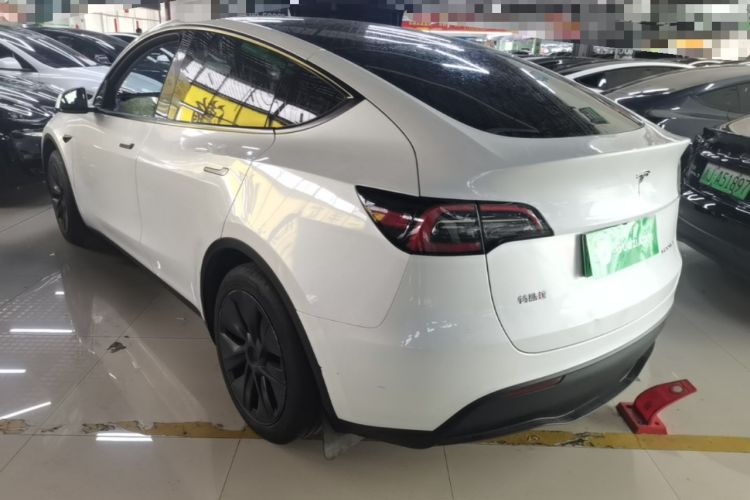 Used Tesla Model Y 2024 Rear-Wheel-Drive Version Rear Left 45 Deg