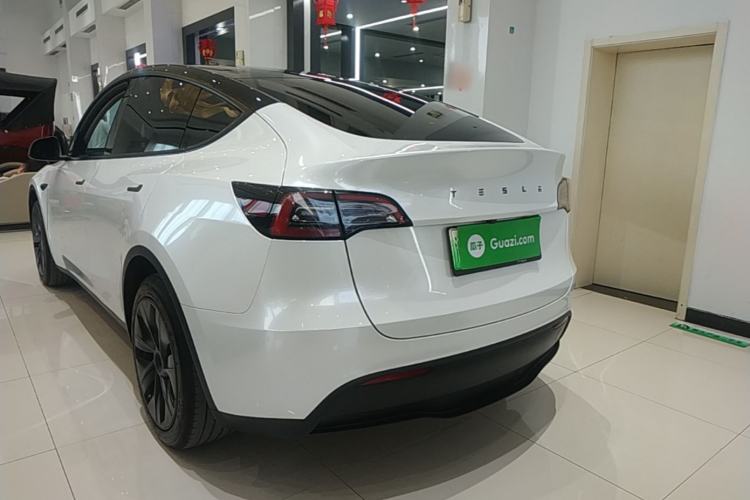 Used Tesla Model Y 2024 Rear-Wheel-Drive Version Rear Left 45 Deg