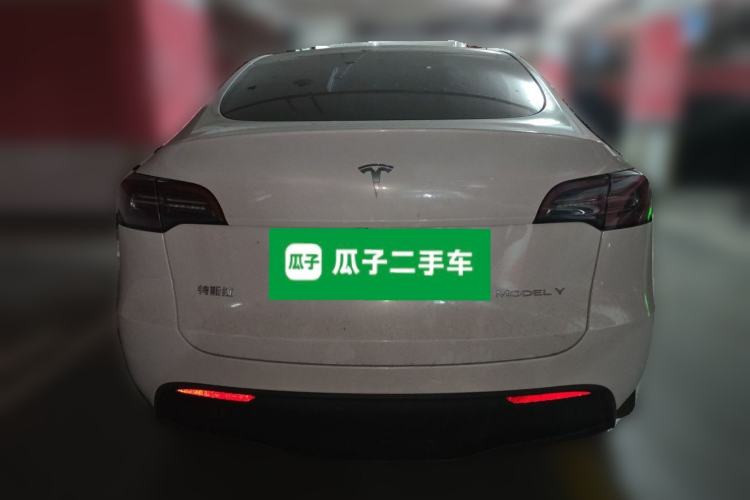 Used Tesla Model Y 2024 Long-Range All-Wheel-Drive Version Rear