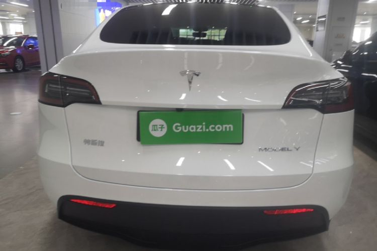 Used Tesla Model Y 2024 Long-Range All-Wheel-Drive Version Rear