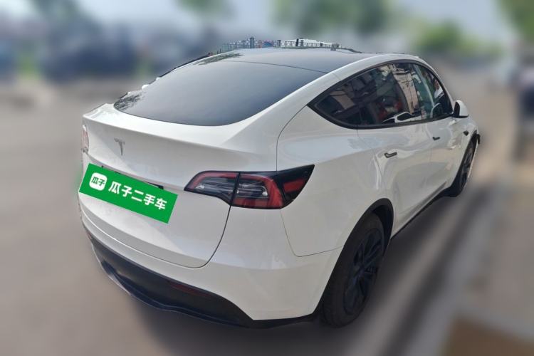Used Tesla Model Y 2024 Rear-Wheel-Drive Version Rear Right 45 Deg