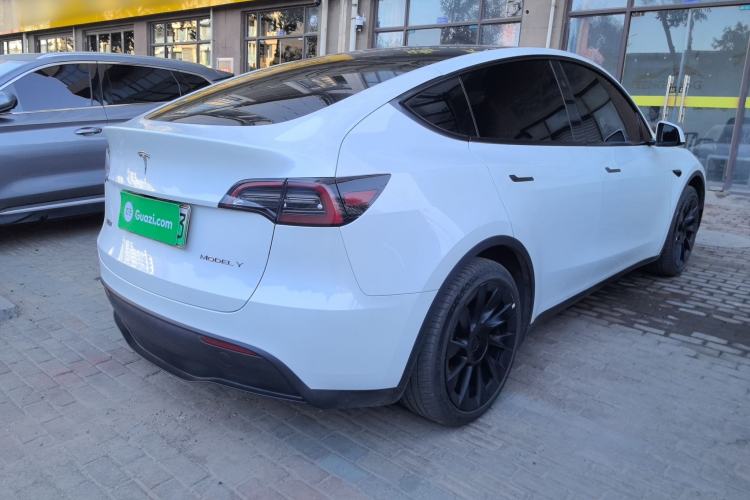 Used Tesla Model Y 2024 Rear-Wheel-Drive Version Rear Right 45 Deg