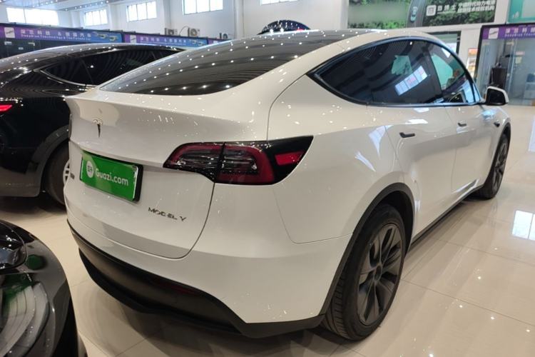 Used Tesla Model Y 2024 Long-Range All-Wheel-Drive Version Rear Right 45 Deg