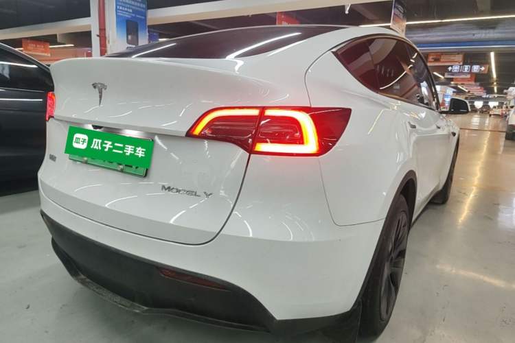 Used Tesla Model Y 2024 Rear-Wheel-Drive Version Rear Right 45 Deg