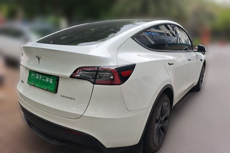 Used Tesla Model Y 2024 Rear-Wheel-Drive Version Rear Right 45 Deg