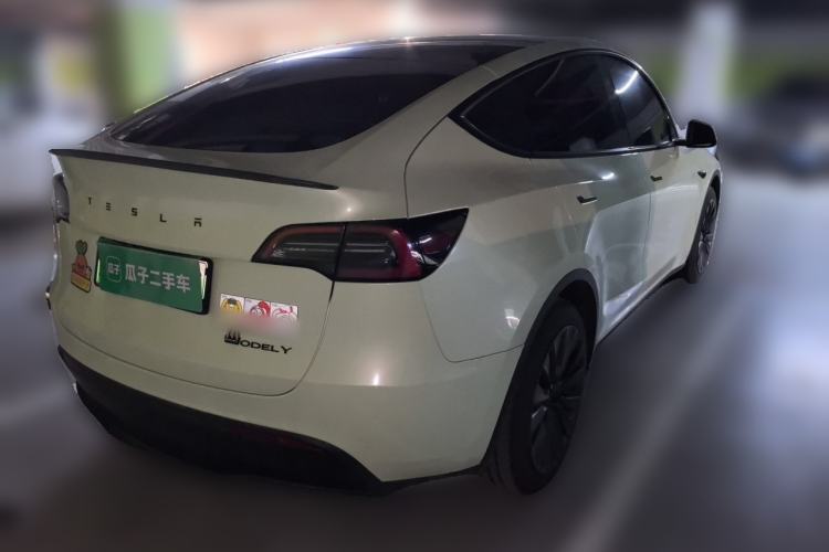 Used Tesla Model Y 2024 Rear-Wheel-Drive Version Rear Right 45 Deg
