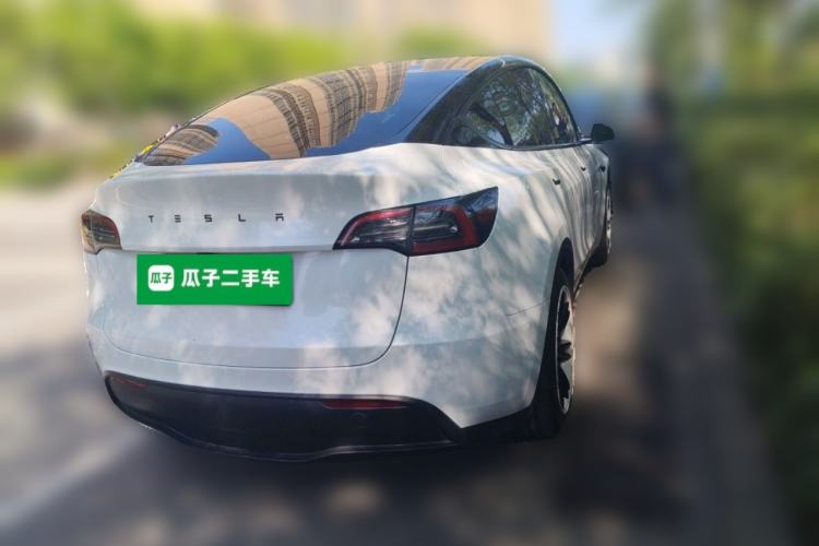 Used Tesla Model Y 2024 Rear-Wheel-Drive Version Rear Right 45 Deg
