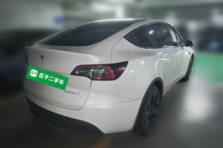 Used Tesla Model Y 2024 Rear-Wheel-Drive Version Rear Right 45 Deg