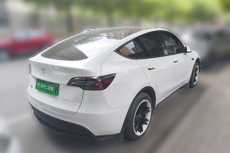 Used Tesla Model Y 2024 Rear-Wheel-Drive Version Rear Right 45 Deg