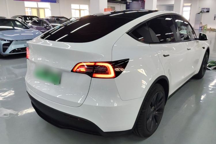Used Tesla Model Y 2024 Rear-Wheel-Drive Version Rear Right 45 Deg