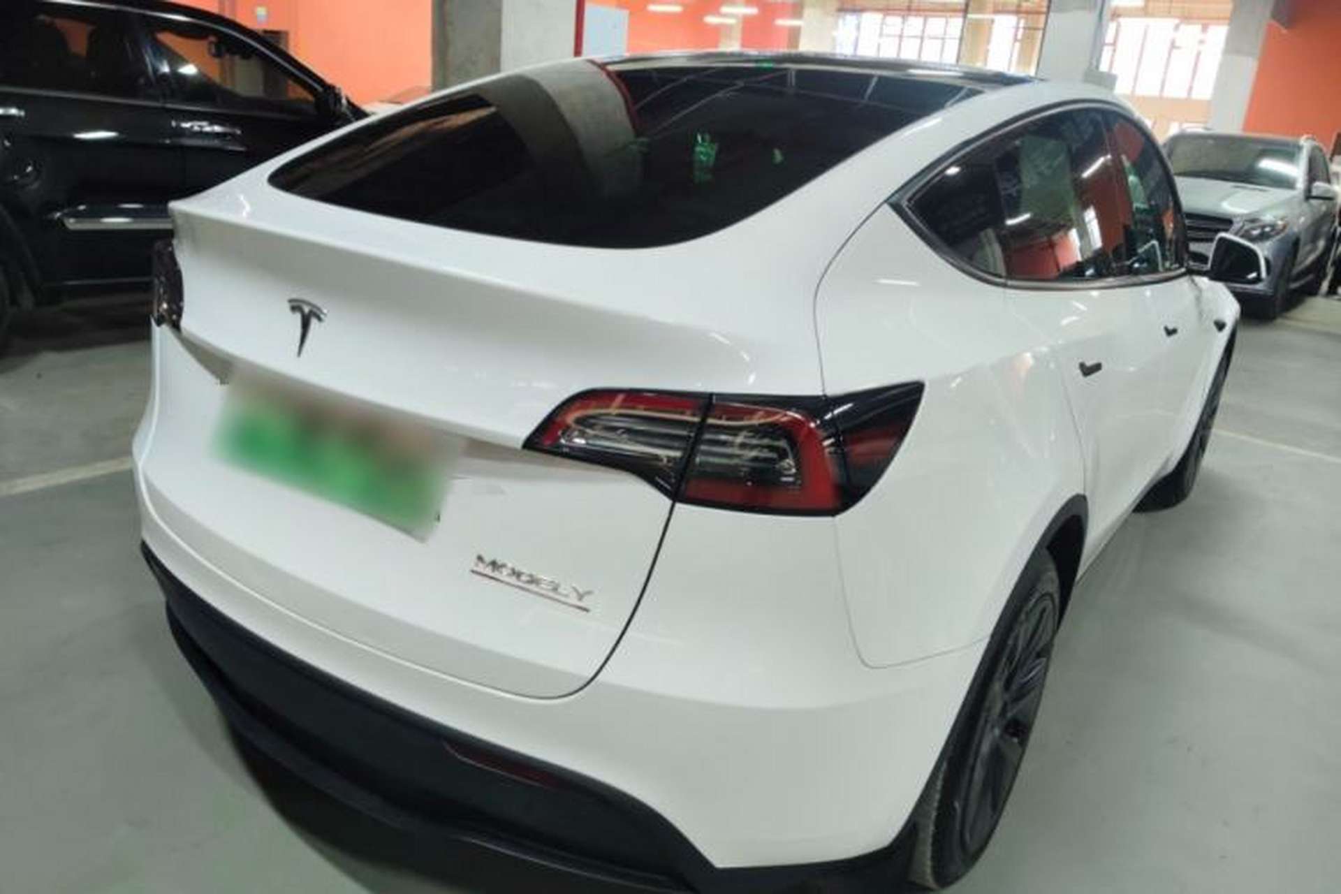 Used Tesla Model Y 2024 Rear-Wheel-Drive Version Rear Right 45 Deg
