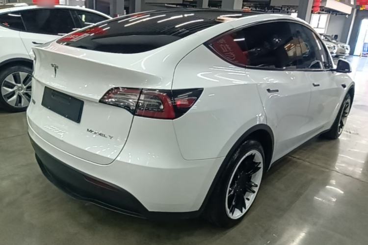Used Tesla Model Y 2024 Rear-Wheel-Drive Version Rear Right 45 Deg