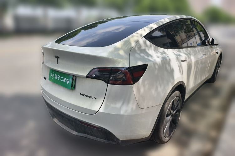 Used Tesla Model Y 2024 Rear-Wheel-Drive Version Rear Right 45 Deg
