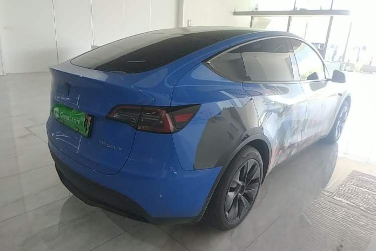 Used Tesla Model Y 2024 Rear-Wheel-Drive Version Rear Right 45 Deg