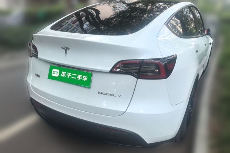 Used Tesla Model Y 2024 Rear-Wheel-Drive Version Rear Right 45 Deg