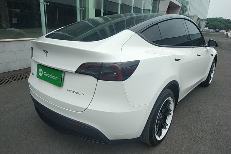 Used Tesla Model Y 2024 Rear-Wheel-Drive Version Rear Right 45 Deg