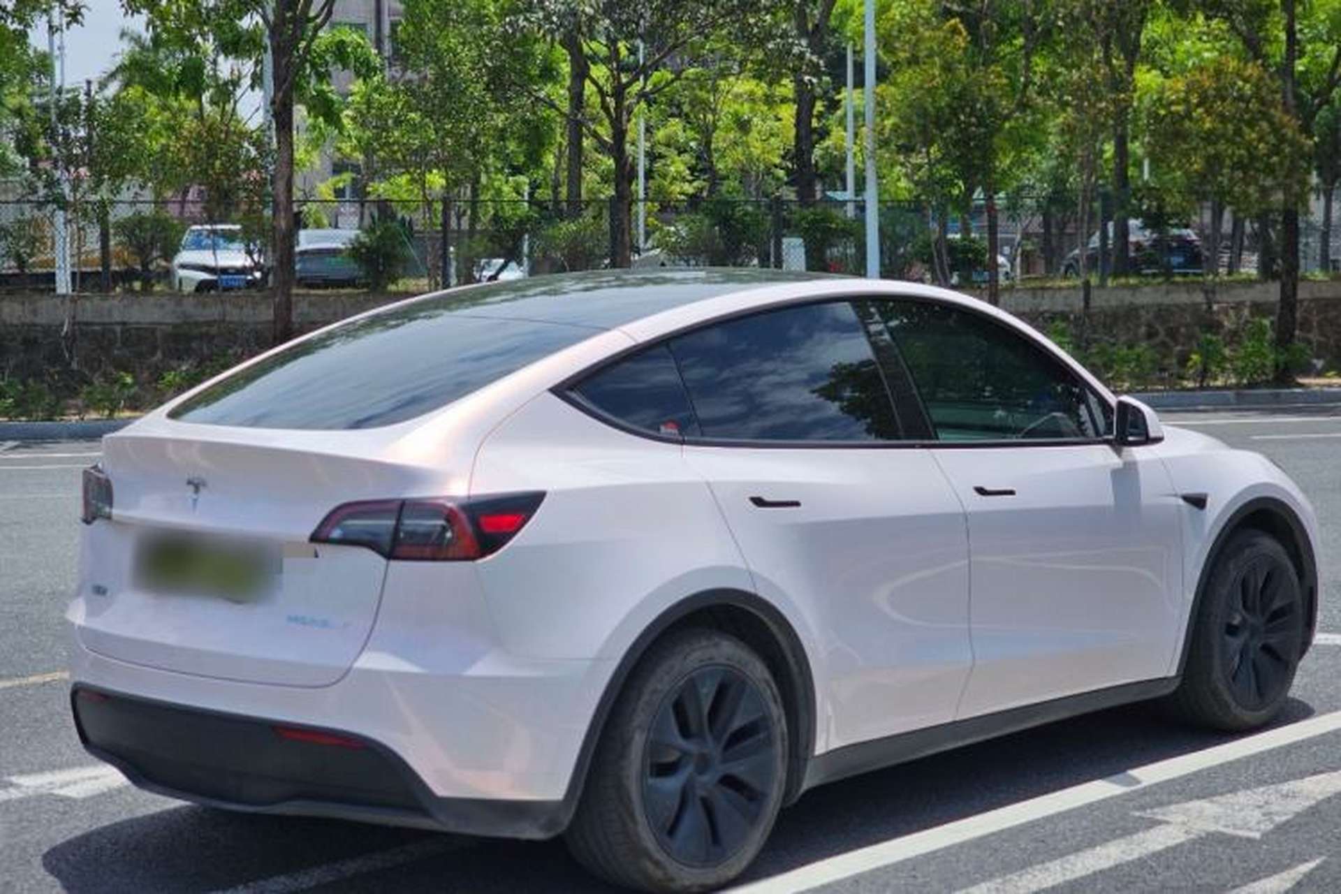 Used Tesla Model Y 2024 Rear-Wheel-Drive Version Rear Right 45 Deg