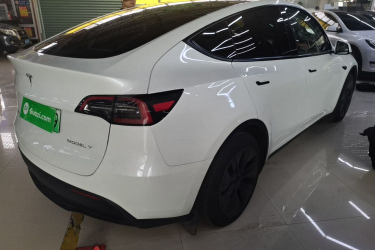 Used Tesla Model Y 2024 Rear-Wheel-Drive Version Rear Right 45 Deg