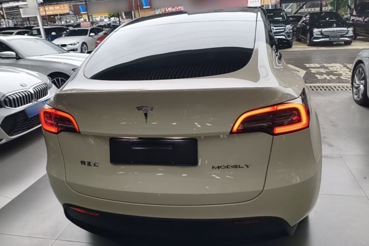 Used Tesla Model Y 2024 Rear-Wheel-Drive Version Rear